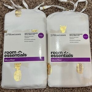 Room Essentials Pineapple King Size Pillow Cases New In Bag
